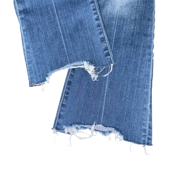 Madewell Cali Demi-Boot Jeans Size 23 Haywood Wash Destructed Hem Cropped Flare - Picture 6 of 11